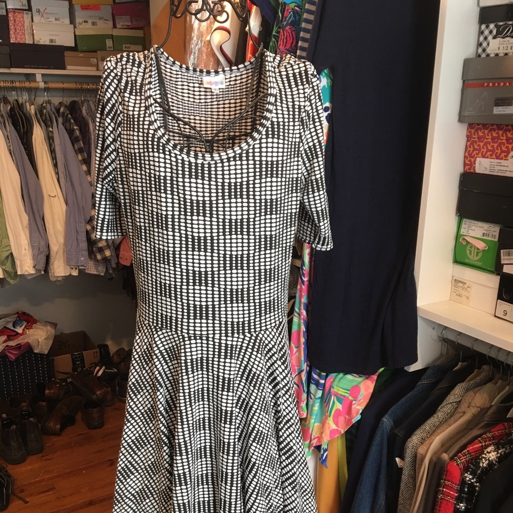 Black White Lularoe Nicole Dress Large